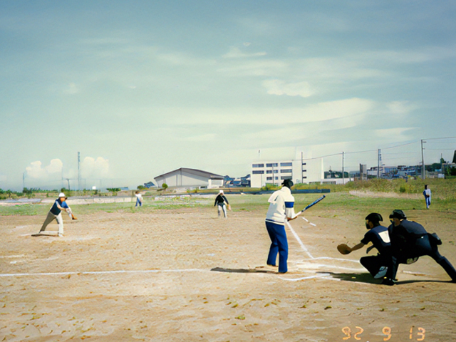 1992年　現厚別北5条付近で実施された野球大会（大麻高校が見えます）